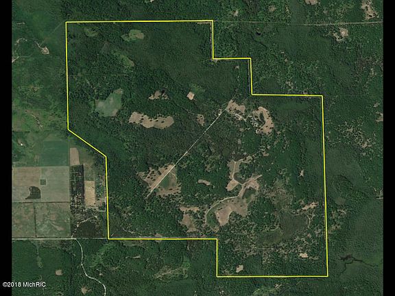 2nd image of 10350 Whitetail Way