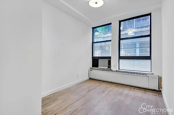 Rented by City Connections Realty | media 39