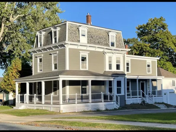 12 Phillips St APT 3, Westborough, MA 01581