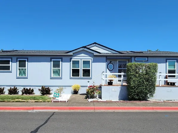 3025 Hollyridge Loop NE, Salem, OR 97305
