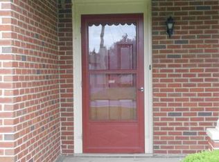 9693 Browns Mill Rd, Greencastle, PA 17225