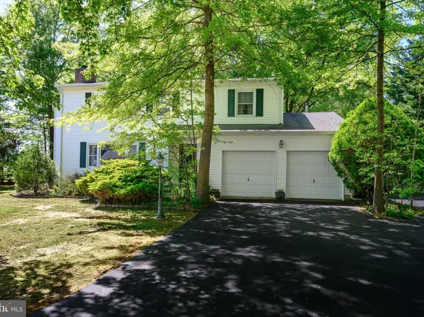 8620 Park Dr, Chestertown, MD 21620