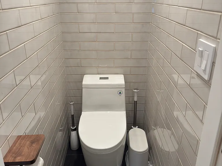 233 Brunswick St #1 — Photo 10