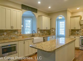 116 Bilberry Ln, Candler, NC 28715