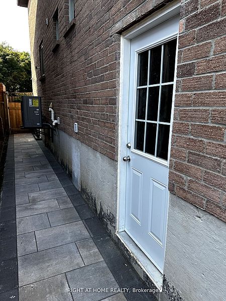 Ajax House for rent - 1 Bedroom in Ajax