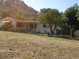 15395 Oakvale Rd, Escondido, CA 92027