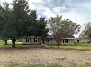 4734 Highway 75 S, Madisonville, TX 77864