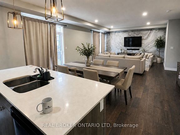 4th image of 177 Edgevalley Rd #11