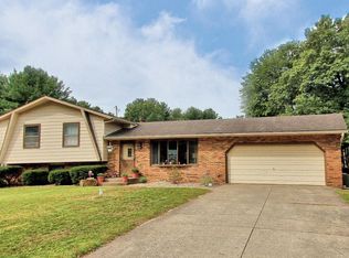110 Penny Ln, Trail Creek, IN