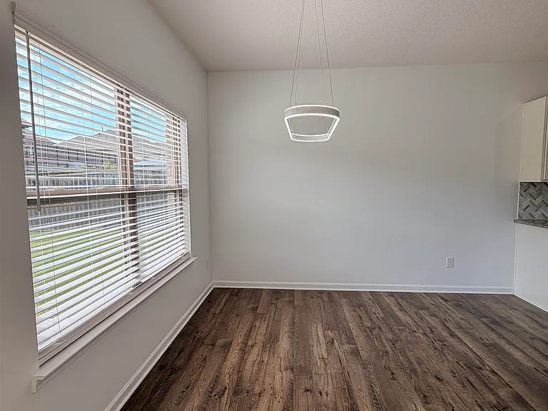 280 Lilly Dr — Photo 18