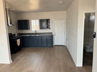 21151 Woodford Tehachapi Rd #A, Tehachapi, CA 93561