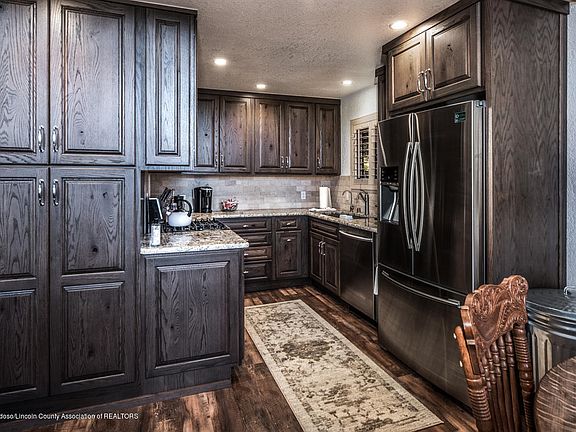 3rd image of 159 Crown Ridge Rd