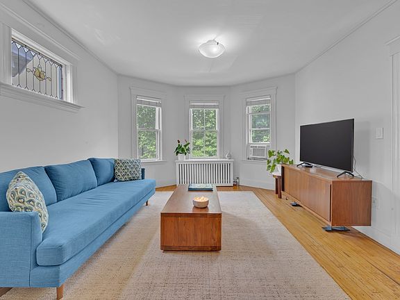 5th image of 22 Fayette St #3