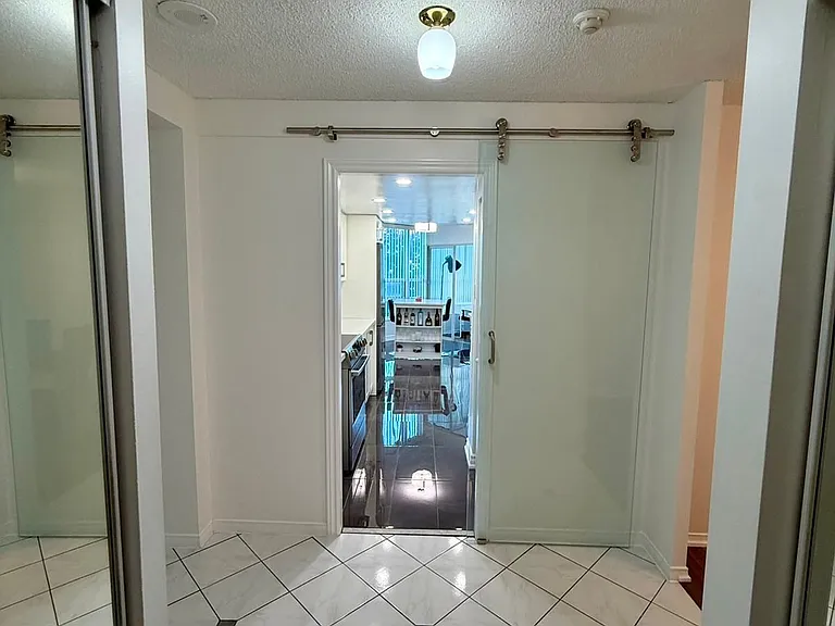 7825 Bayview Ave #309 — Photo 20