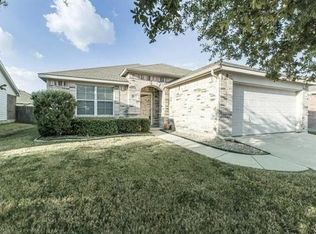 4012 Tarpon Springs Dr, Fort Worth, TX 76123