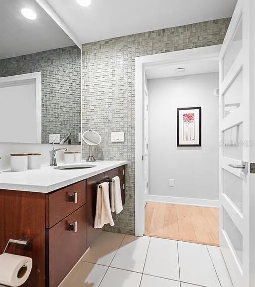 1120 E Kennedy Blvd #612 — Photo 20