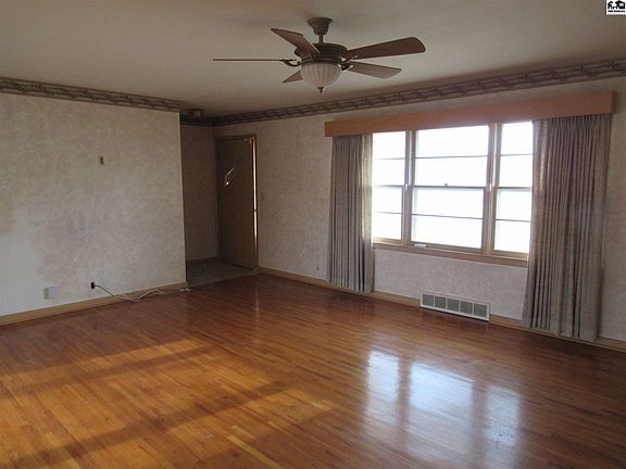 5th image of 503 S Washington St