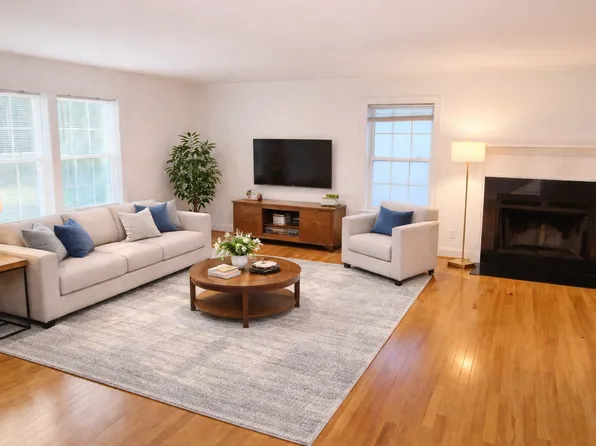 220 Gross Ave, Annapolis, MD 21401