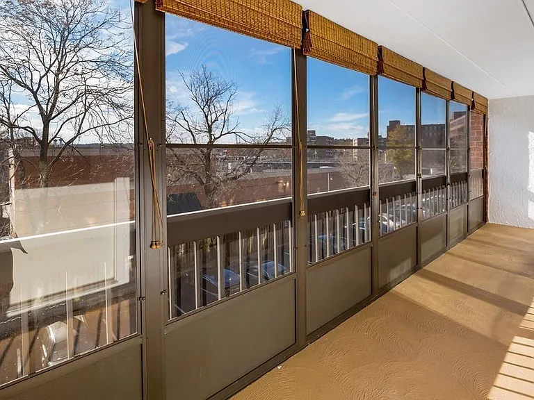 180 Green St #204 — Photo 14