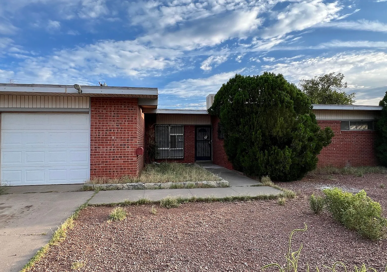 3-Bedroom Northeast Home Near Fort Bliss — Photo 1