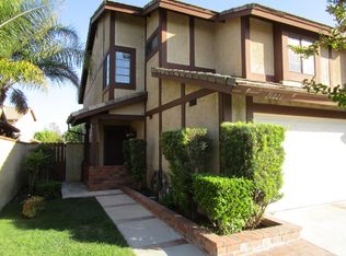 26026 Palomita Dr, Santa Clarita, CA 91355