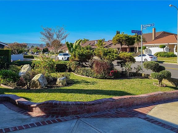 3rd image of 23718 Pasatiempo Ln
