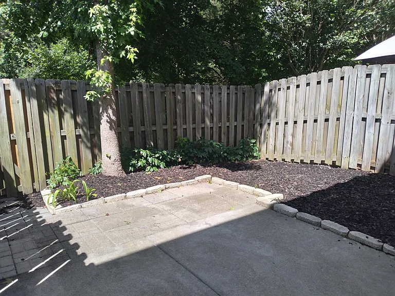 2829 Gross Ave — Photo 17
