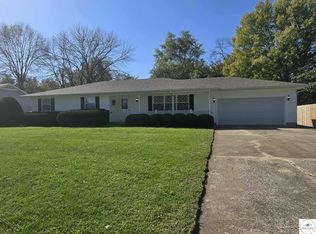 103 S Cherokee Ave, Clinton, MO 64735