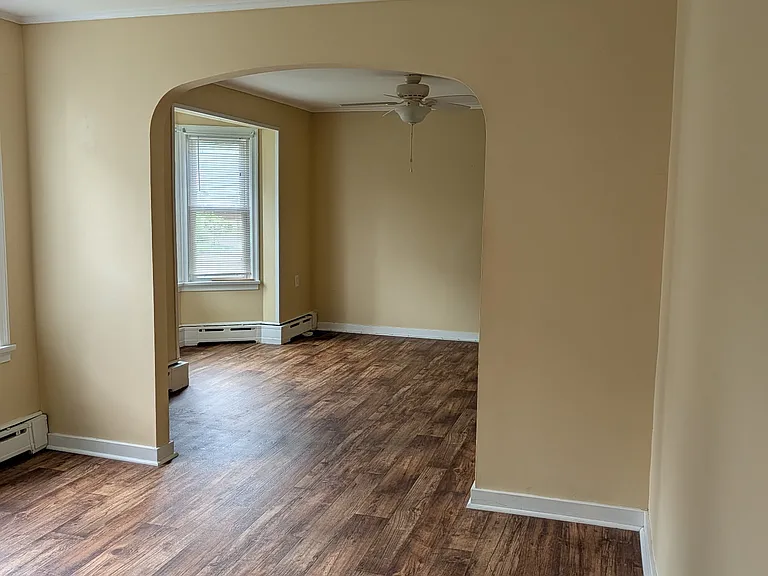 33 Archibald St — Photo 1