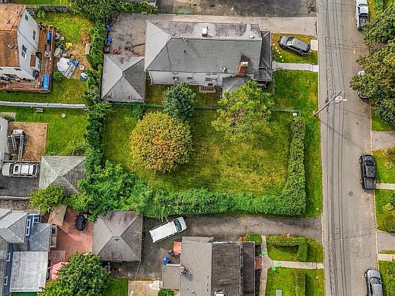 2nd image of Vacant Florence Avenue