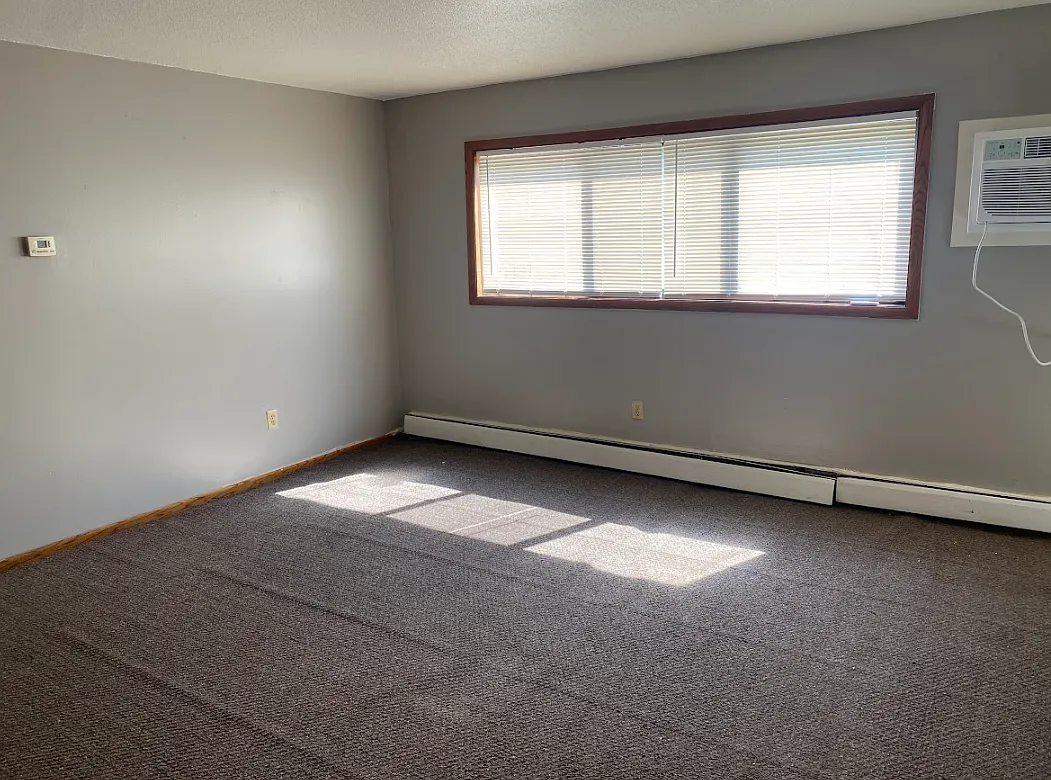 7233 West Broadway Avenue - 3 — Photo 4