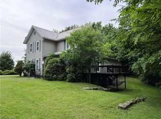 18392 Harrison Rd SW, Navarre, OH 44662