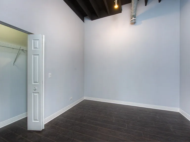 3847 N Lincoln Ave #3 — Photo 3