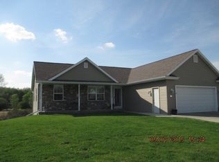 714 Marsh Trl, Beaver Dam, WI 53916