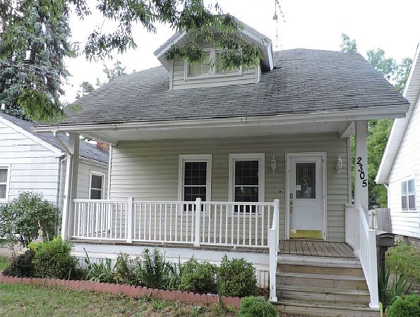1st image of 2305 S Penn Ave