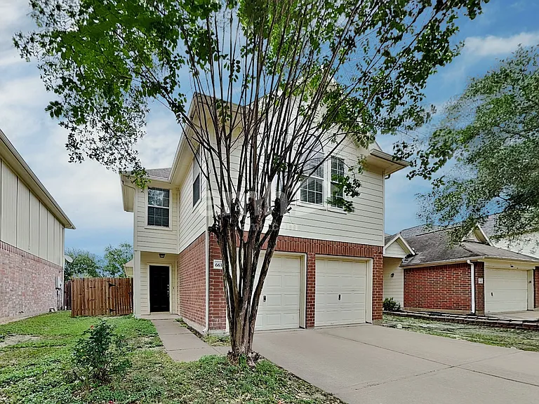 6630 Rusty Ridge Ln — Photo 1