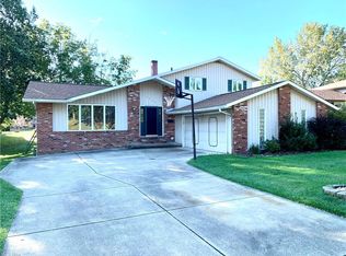 2763 Brian Dr, Parma, OH 44134