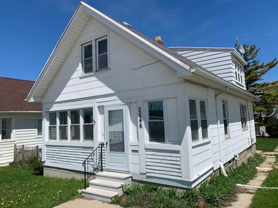 2046 S 60th St, West Allis, WI, 53219