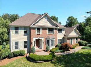 16 Silco Hl, Pittsford, NY 14534