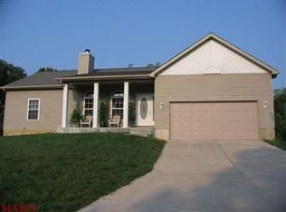 2288 Romaine Creek Rd, Fenton, MO 63026