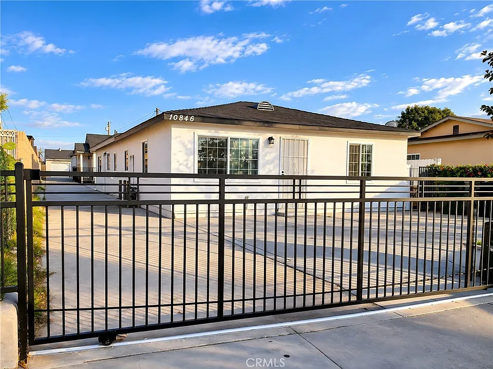 10846 Carmenita Rd #B