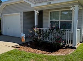 2208 Trailwood Dr, Cantonment, FL 32533