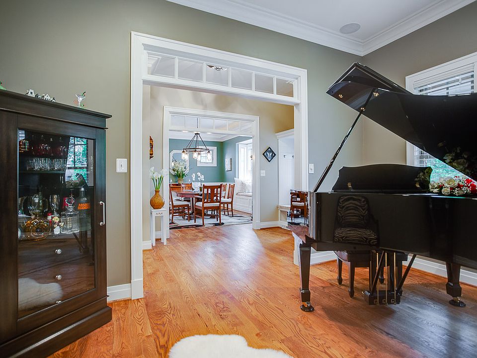 1st image of 2020 S Kent St