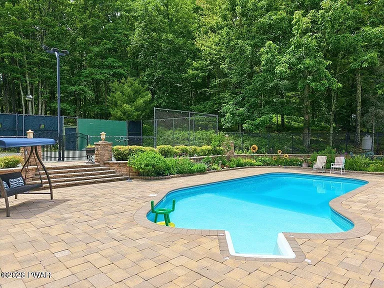 1075 Acacia Dr — Photo 56