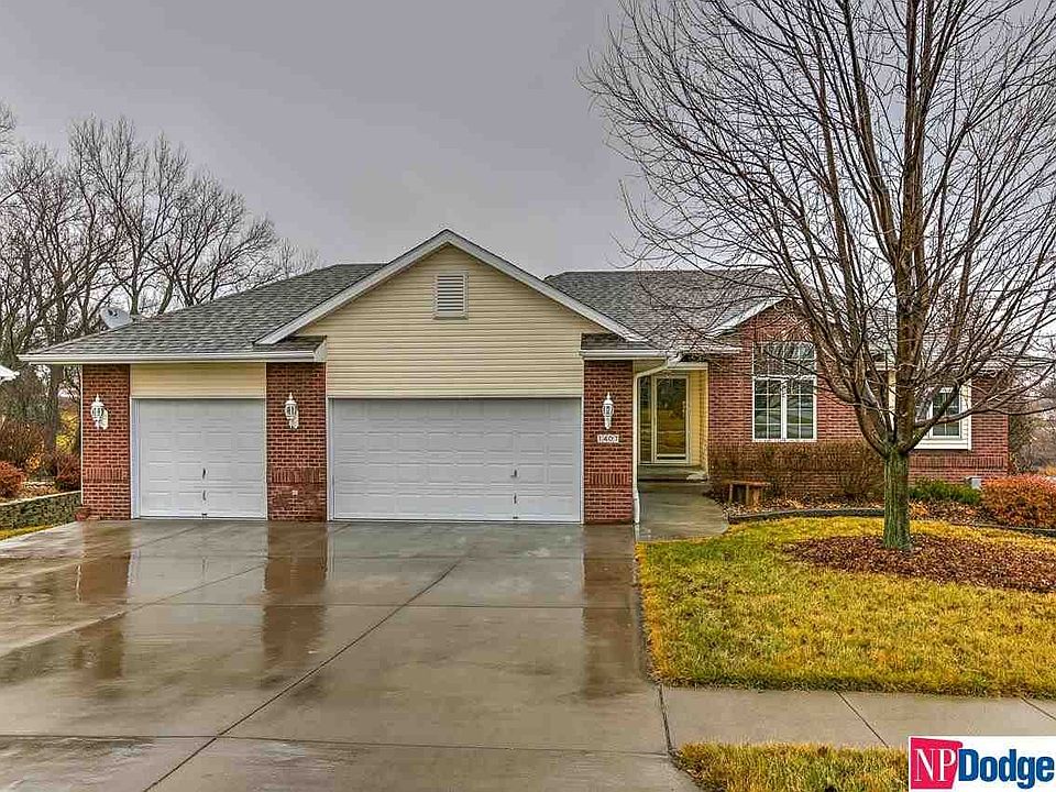 1st image of 1407 Gateway Dr