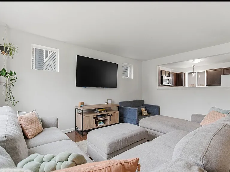 1276 SE Casandra Loop — Photo 7
