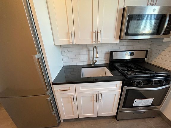3rd image of 32-79 44th St #3D