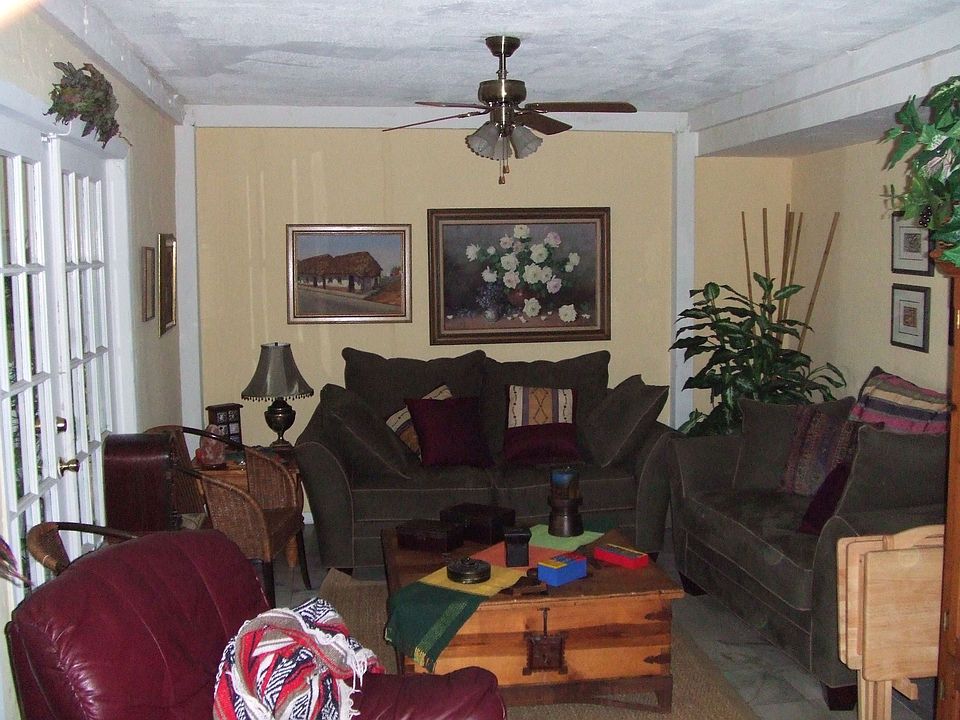 2nd image of 10905 SW 88th St APT 309