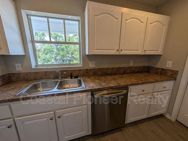 9019 Cochise Ln #202 — Photo 6