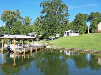 157 Southpoint Harbor Dr, Chappells, SC, 29037